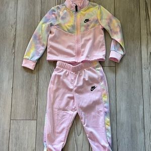 Nike tracksuit. Toddler Girls size 24 months